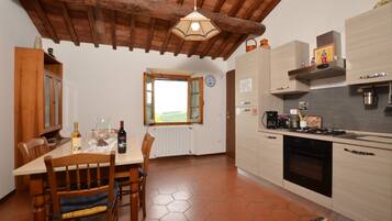 Appartement Familial, 2 chambres, cÎté montagne (Antinoro 2) | Cuisine privée