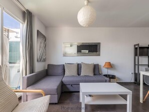 TV - HOMEABOUT LA MERCED DUPLEX 18 (2BR 2BT) (Malaga)