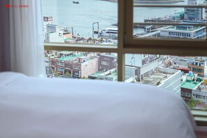 ห้องสแตนดาร์ดดับเบิล, วิวทะเล | เครื่องนอนระดับพรีเมียม, ผ้านวมขนเป็ด, ห้องเก็บเสียง, Wi-Fi ฟรี