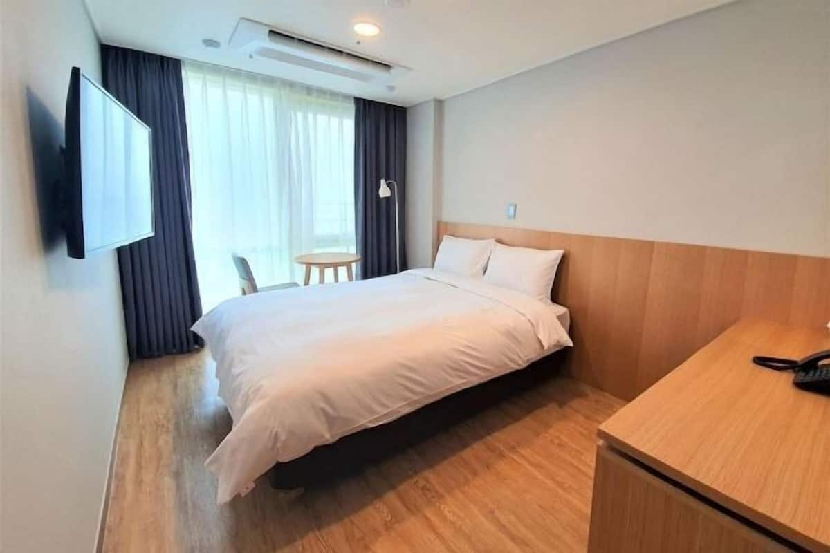 Luxe beddengoed, donzen dekbedden, geluiddichte muren, gratis wifi