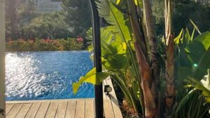 Outdoor pool, a heated pool - Idyllic, Spacious villa with Sea View,Heatable Pool and garden in Port de Sóller (Sóller)