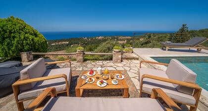 Blue Horizon-Retro Villa private pool great view