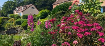 Charming house in Langres with Wi-Fi and parking