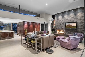 Lobby - Magnificent Mountainside Estate with Ultimate Privacy (Scottsdale)