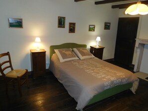 2 chambres, Wi-Fi gratuit, draps fournis