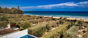 Villa with Sea View and Private Pool