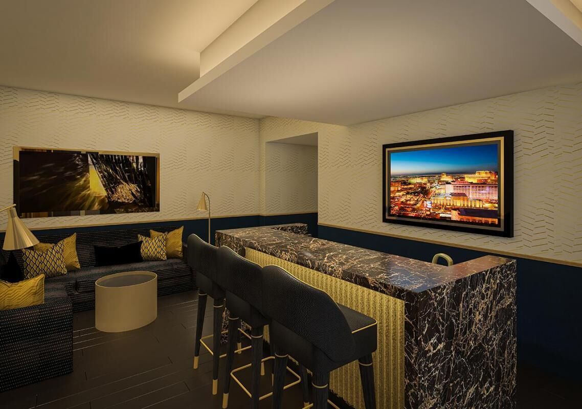 Adventure Awaits! Pools, Casino Minutes To Fremont Street Experience