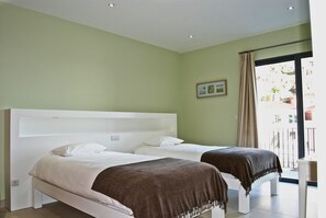 2 sovrum, strykjärn/strykbräda, resesäng och wi-fi