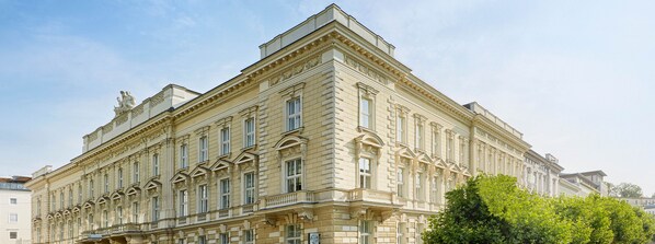 Overnatningsstedets facade
