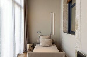 Chambre supérieure double | Bureau, accès au Wi-Fi (inclus)