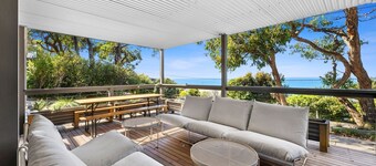 Retro Beach Vibes - Lorne life in style