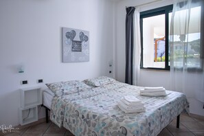 1 bedroom, iron/ironing board, travel cot, free WiFi
