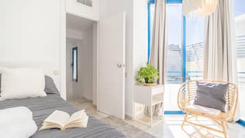 2 dormitorios, espacio para trabajar con un portátil, wifi gratis