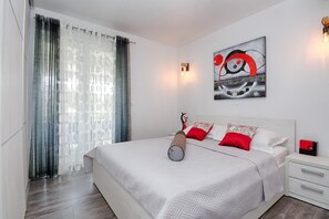 1 quarto
