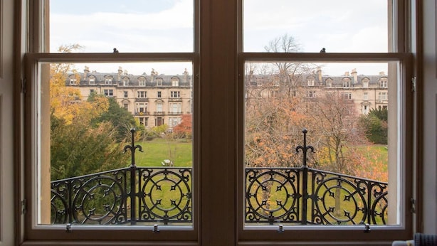Unclassified image, 1 of 43, button - Glencairn Apartment at The West End (Edinburgh)
