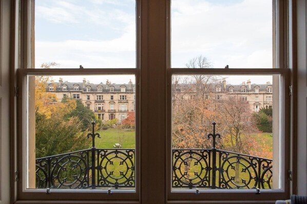 View from property - Glencairn Apartment at The West End (Edinburgh)