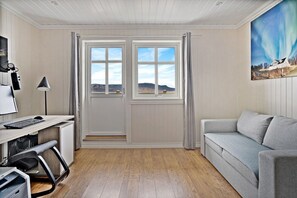 3 habitaciones, tabla de planchar con plancha y wifi gratis