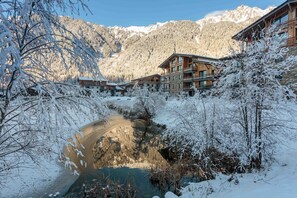 Exterior - La Cordee 124 Apartment -  an apartment sleeping 6 with parking & pool (Chamonix-Mont-Blanc)