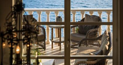 Exclusive and private Villa, seaside in Vinisce, 30 min from Split airport