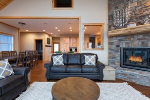 TV, fireplace, offices