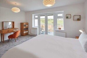 4 soverom, strykejern/-brett, wi-fi (inkludert) og sengetøy