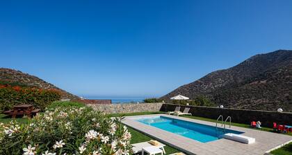 Dream Villa Violeta, Cretan Gem with SeaViews