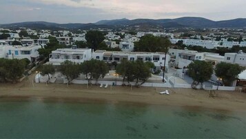 Una playa cerca