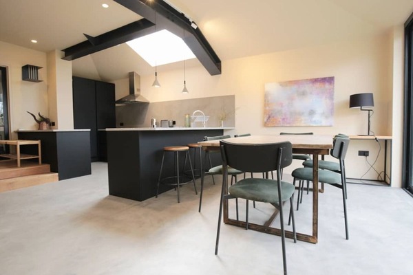 Kitchen / Dining Area overlooking Back Garden