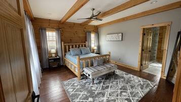 4 Schlafzimmer, Reisekinderbett, kostenloses WLAN, Bettwäsche