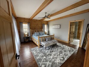 4 habitaciones, cuna de viaje, wifi gratis y ropa de cama 