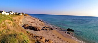 697-Villa Hent Kost 100m from the sea