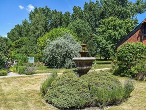 Property grounds - Coach House - UK33307 (Yaxley near Eye)