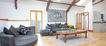 3 bedroom accommodation in Butterleigh, near Tiverton