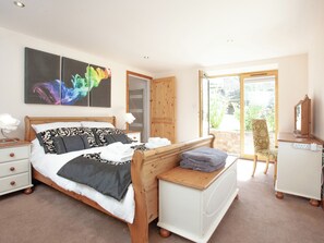 3 Schlafzimmer, kostenloses WLAN, Bettwäsche