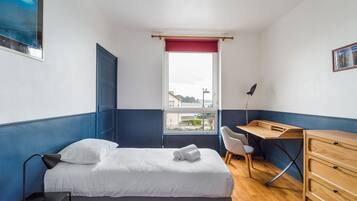 3 chambres, fer et planche Ă  repasser, Wi-Fi gratuit, draps fournis