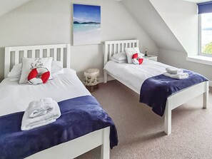 3 bedrooms, free WiFi, bed sheets