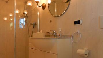 Dusche, Haartrockner