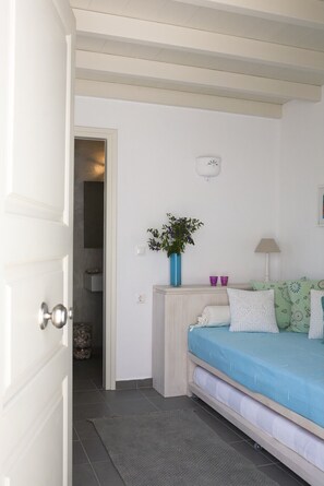 3 bedrooms, iron/ironing board - Sea Paros Villa (Paros)