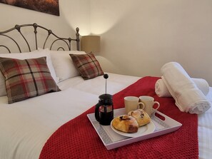 2 bedrooms, free WiFi, bed sheets - 2 bedroom accommodation in Winsford (Winsford)