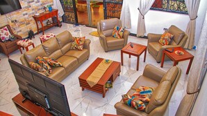 Living area - Fort Heights Homestay (Fort Portal)