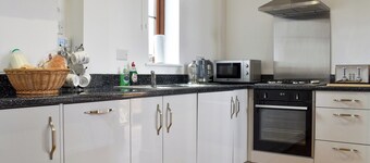 Fallow Cottage - UK33488