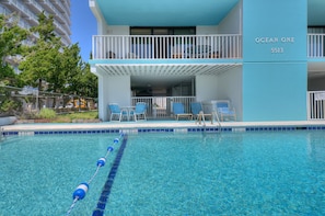 Piscine extérieure