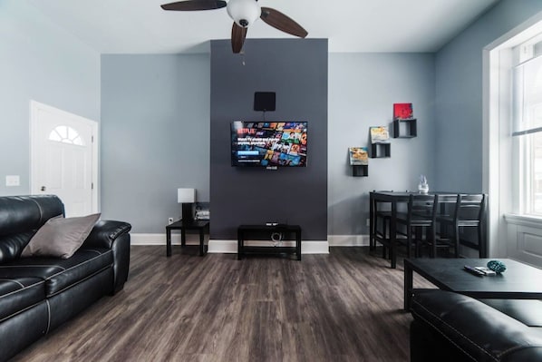 TV, Netflix, streaming services, offices