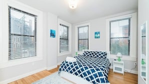Unclassified image, 2 of 21, button - Central Location Suite - Walkable Entertainment (Pittsburgh)