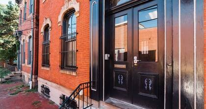 Outdoor Space - Parking - 1st Floor - Walkable