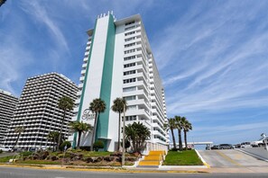 Condo (Unit 509 - Towers) | Exterior