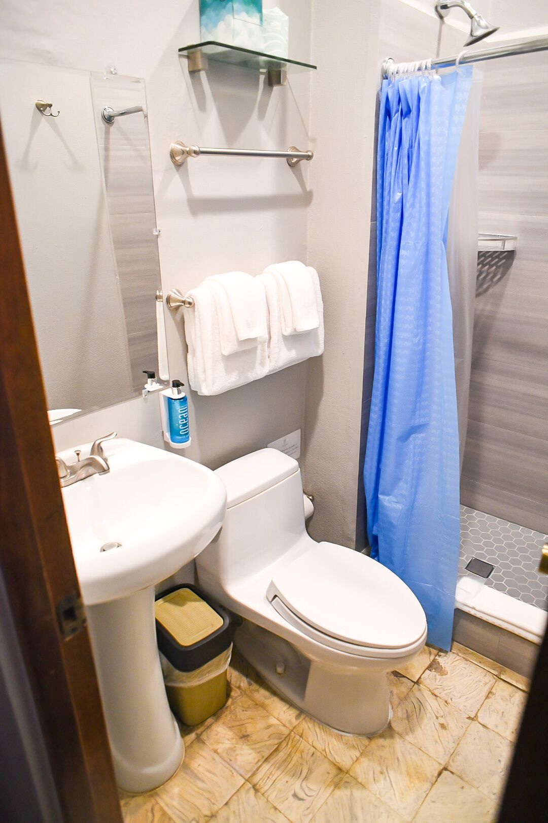 Photo - EL Colonial Open Bar Adults Only