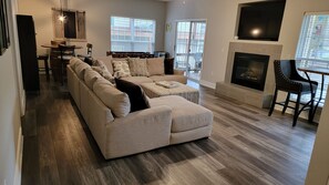 Smart TV, fireplace - Beautiful lakefront house - calm cove, boat slip, amazing views, best location!  (Osage Beach)