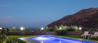 Dream Villa Orchidea, Cretan Gem with SeaViews