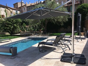 Outdoor pool, a heated pool - Propriété au Cœur dun des Plus Beaux Village du Var (Ampus)